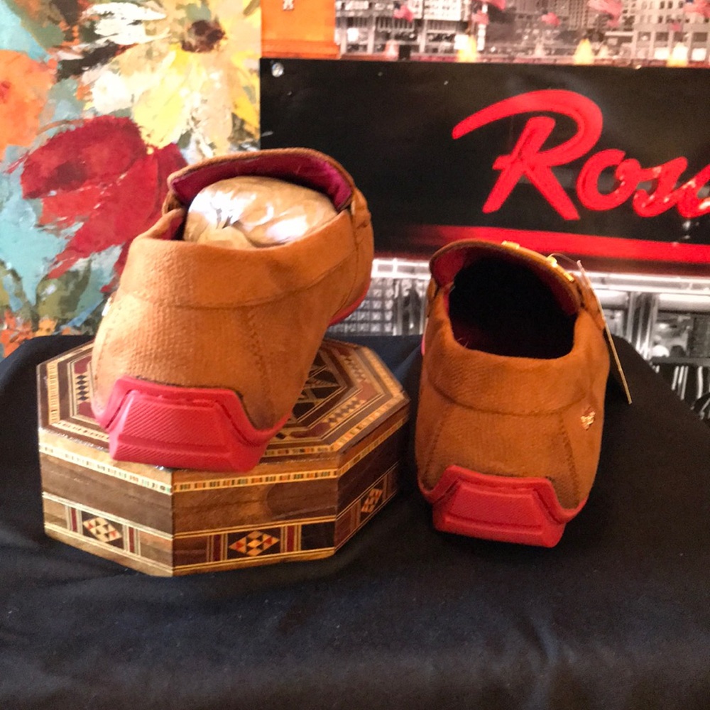 Tan Loafers with Red Soles - Picture 5 of 10